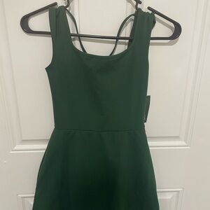 Green Sleeveless Dress